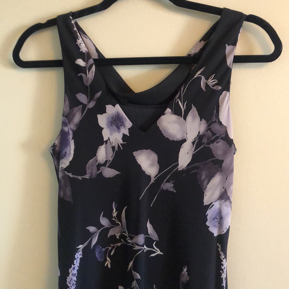 Casual dress - Picture 3 of 4